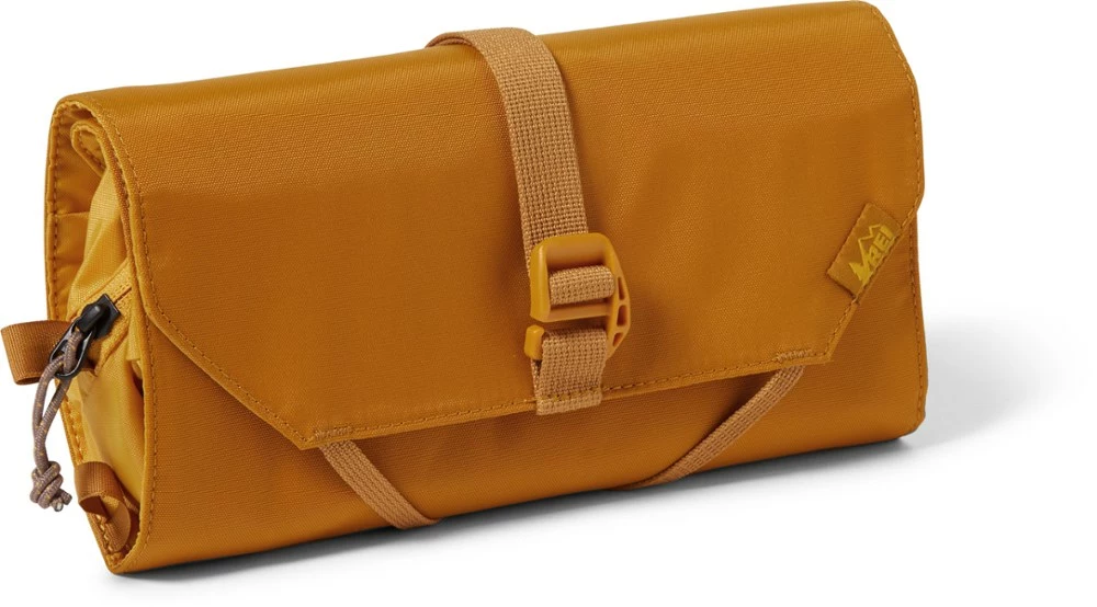 REI Co-op Shower Roll - Large 4 REI Co-op Shower Roll - Large - Image 4