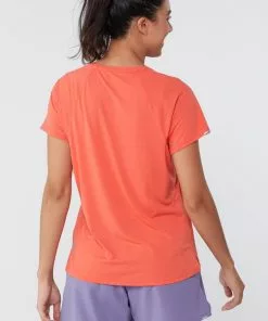 Rei Co-Op Swiftland Women' Running T-Shirt 16 Rei Co-Op Swiftland Women' Running T-Shirt -Rei Camping Outdoor Store 3936d2c0 8cce 4f69 afe7 3b9dc0032e83