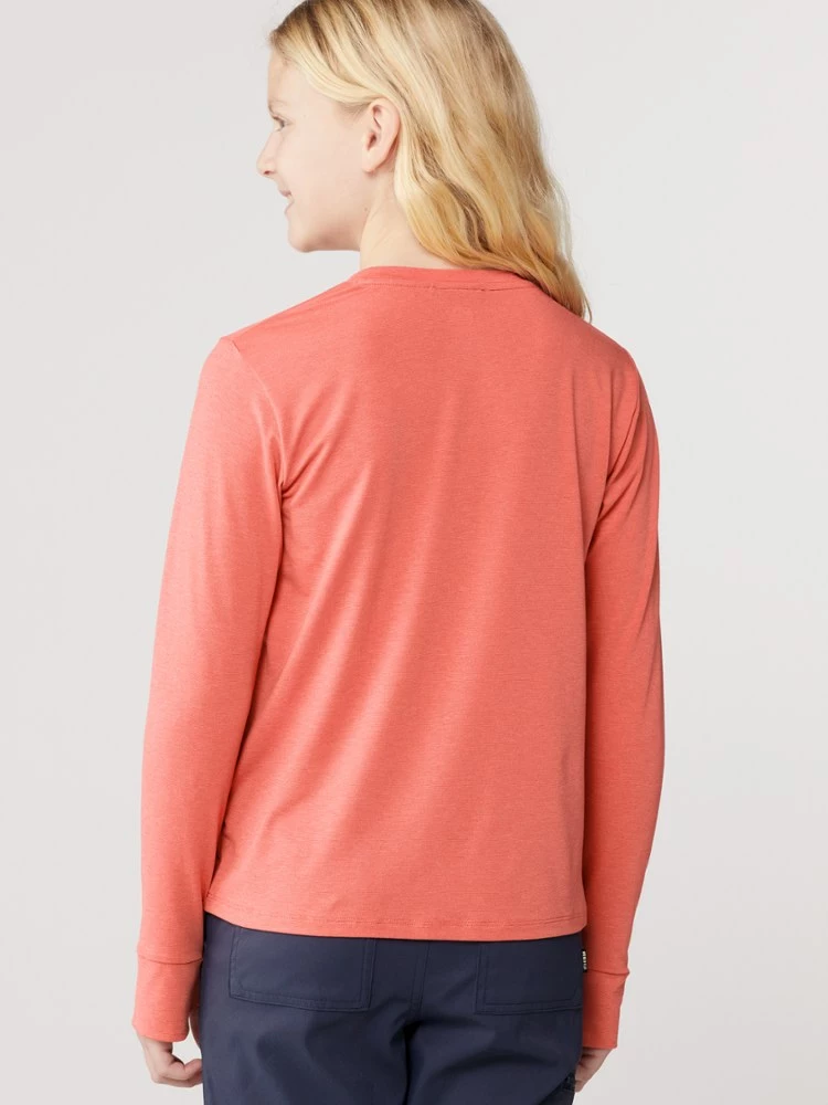 Rei Co-Op Kids' T-Shirt Long-Sleeve Sahara Shade 3 Rei Co-Op Kids' T-Shirt Long-Sleeve Sahara Shade - Image 3