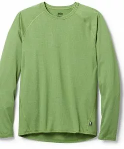 Rei Men' Base Layer Crew Top Lightweight Co-Op Long-Sleeve -Rei Camping Outdoor Store c6b2cad2 2d9f 44fd 8320 11ddf6403e08