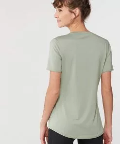 Rei Co-Op Women' Crew Top Lightweight Base Layer 12 Rei Co-Op Women' Crew Top Lightweight Base Layer -Rei Camping Outdoor Store d58c501b 82f0 435b b2b6 5b4beb2feeac