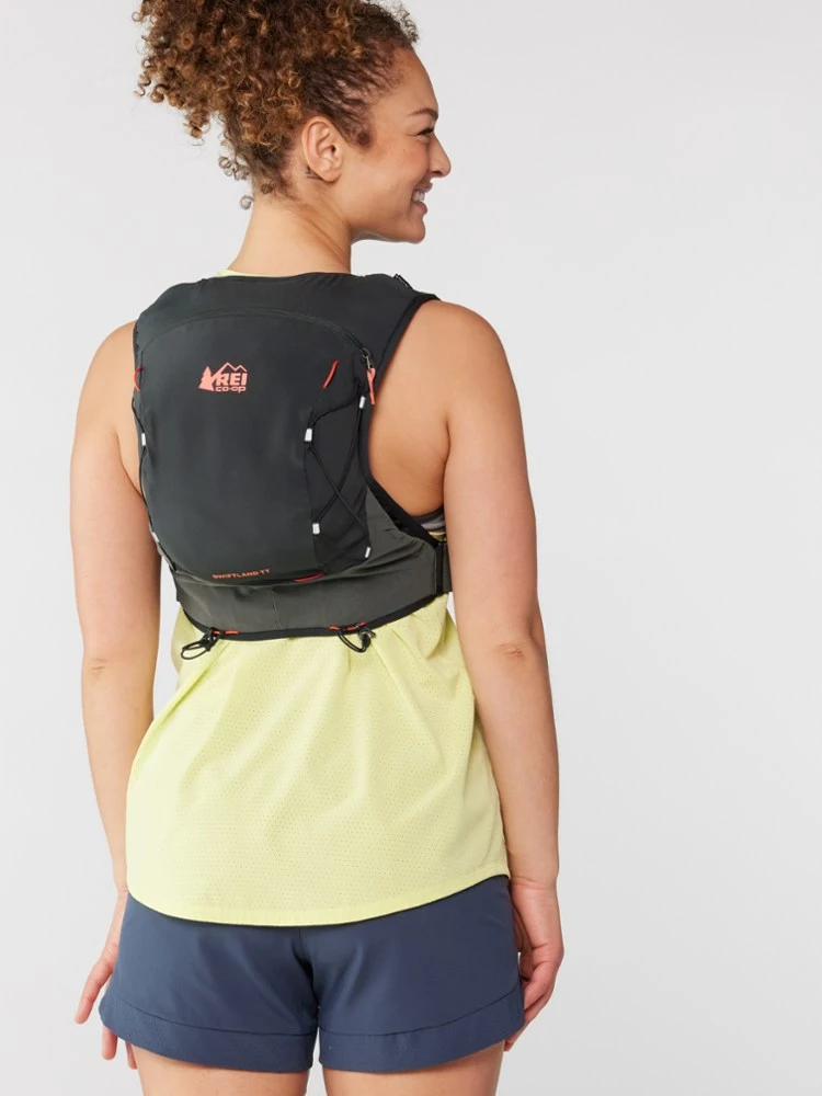 Rei Co-Op Swiftland Women' Vest Tt Hydration 2 Rei Co-Op Swiftland Women' Vest Tt Hydration - Image 2