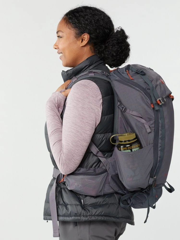 REI Co-op Trail 40 Pack - Women's 4 REI Co-op Trail 40 Pack - Women's - Image 4
