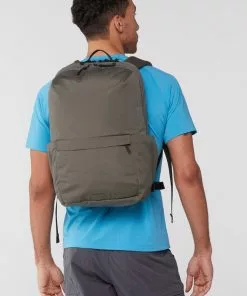 REI Co-op Beyonder Pack -Rei Camping Outdoor Store f6ca40a4 1386 4b6c 8641 12d2c68d5f33