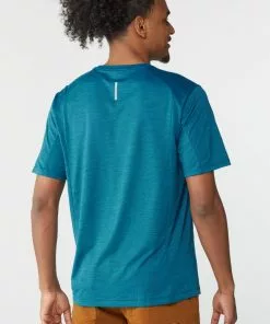 Rei Co-Op Active Pursuit Men' T-Shirt -Rei Camping Outdoor Store f950ab5d c315 4b85 bc75 9935196286eb